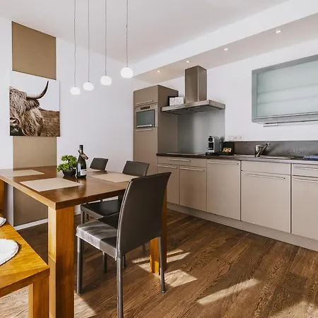 Der Gletscherblick By Alpin Kaprun